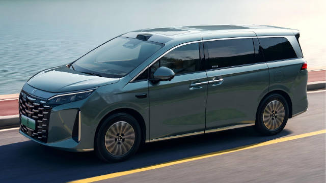 比亚迪2026款夏上市，七大进阶重塑家用MPV新标杆