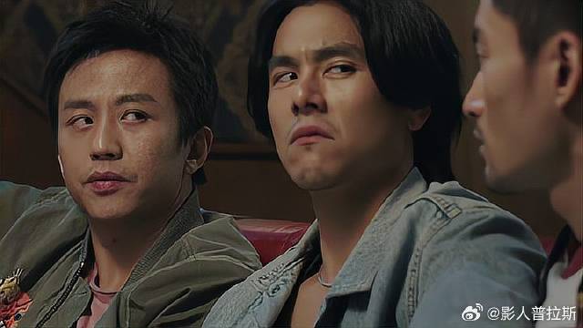 阿浪教六一谈判 下秒当场实践，结果被人一巴掌打趴