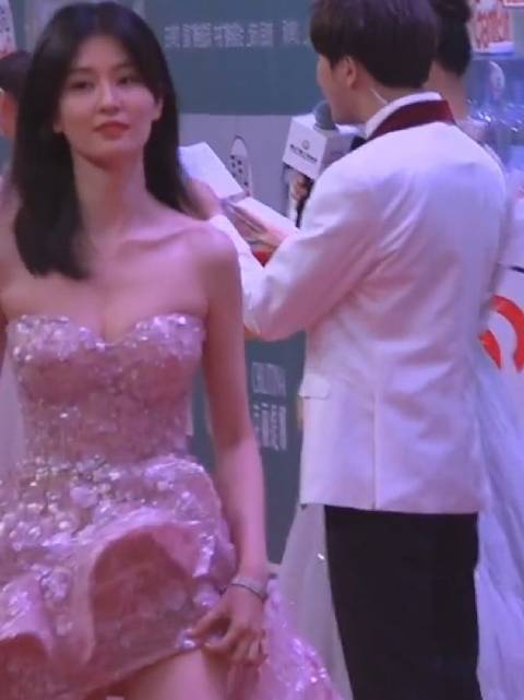 乔欣赖柏霖被曝办喜酒