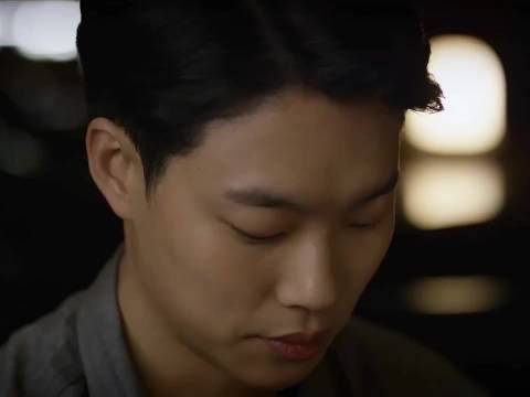 狗焕犹豫告白德善未果，阿泽大胆示爱终获芳心