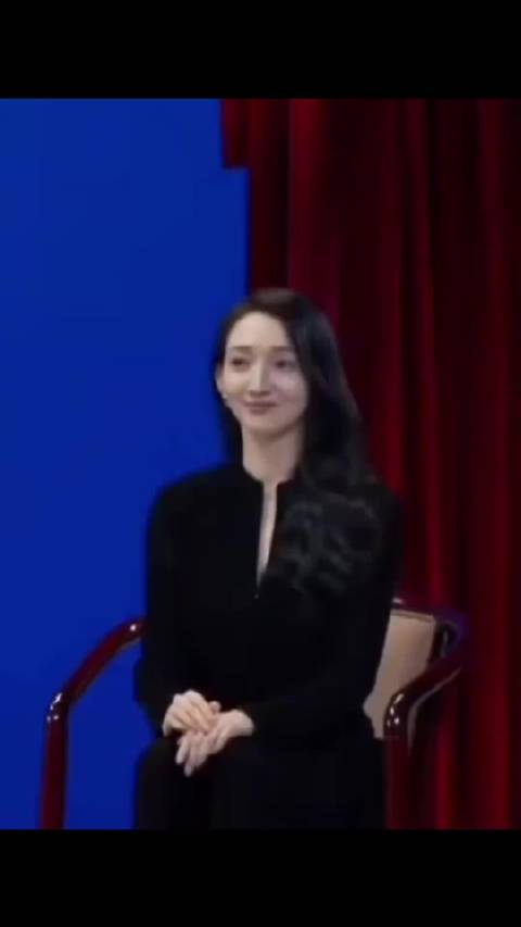 曹舒慈芭蕾舞者形象引热议