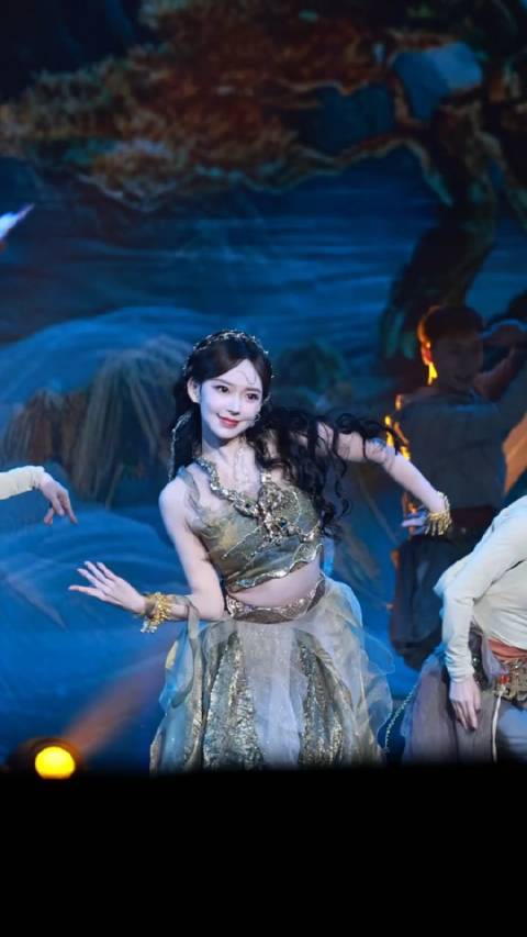 程潇华彩传承晚会《绮梦山海》直拍片段，@程潇 舞蹈=仙品