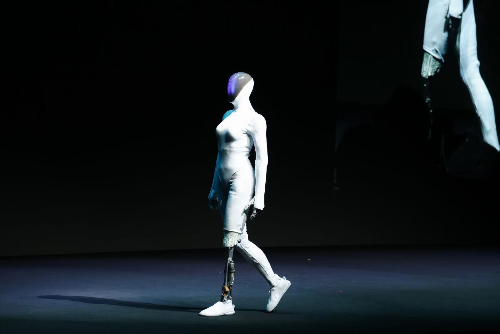 小鵬全新一代IRON。企業供圖