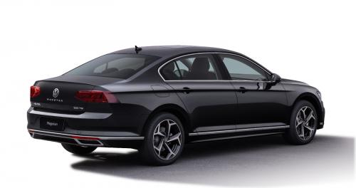 迈腾3000万辆甄选款液晶仪表，提升行车安全。