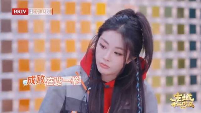 喻言琉璃车间开模操作引惊叹，赵师傅示范间完美完成