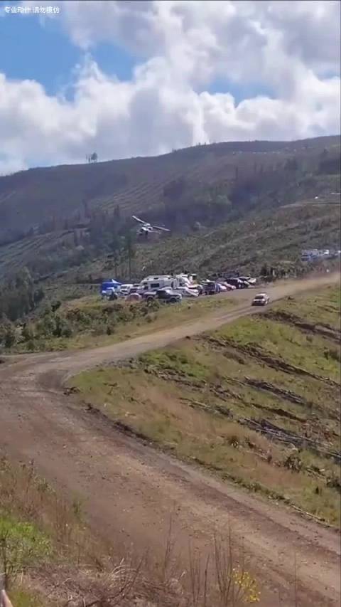 这才是拉力赛，车都能飞起来