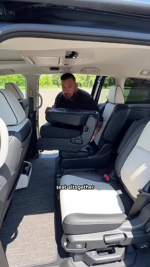 本田美版奥德赛二排座椅横滑拆卸模式引关注，国内改装属违法