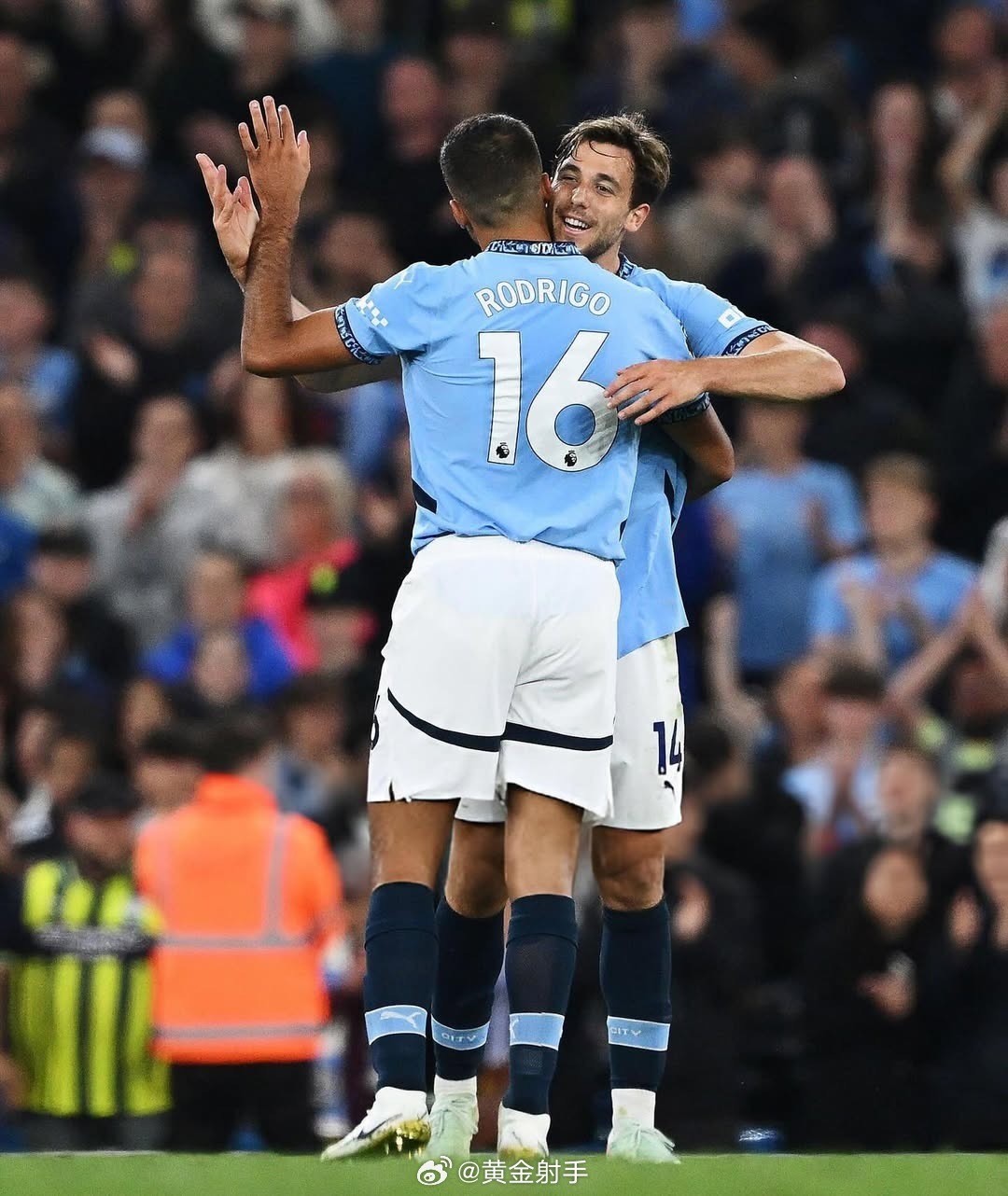 曼城尼科崛起顶替罗德里，迎战利物浦成关键