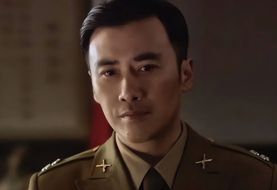 终于来了！积压5年，谍战剧《隐锋》上星央视，让人等得望眼欲穿