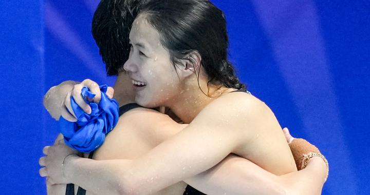 全运会丨跳水——陈艺文/林珊获女子双人3米跳板冠军