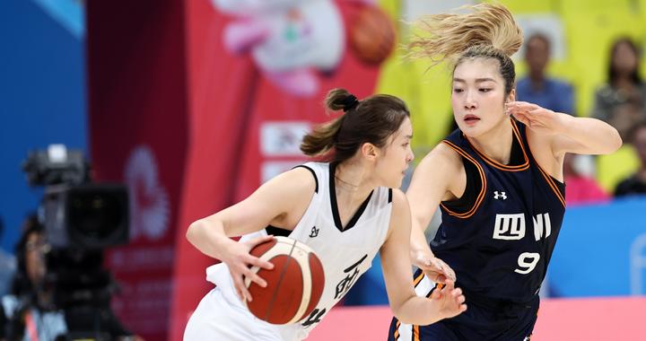 全运会丨篮球——女子成年组小组赛：四川队胜山西队