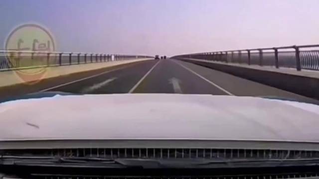 视频车司机真是个狠人儿啊！