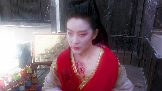 林青霞的确演出了女中豪杰的感觉！