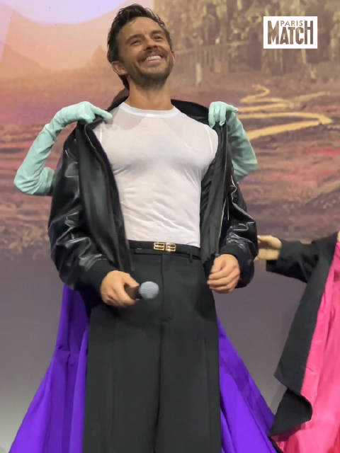 啊啊啊~~~乔贝贝果然全世界最性感男士！