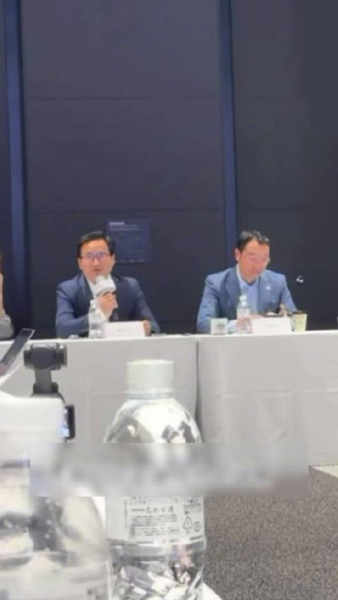 比亚迪李云飞东京车展谈磷酸铁锂电池安全优势