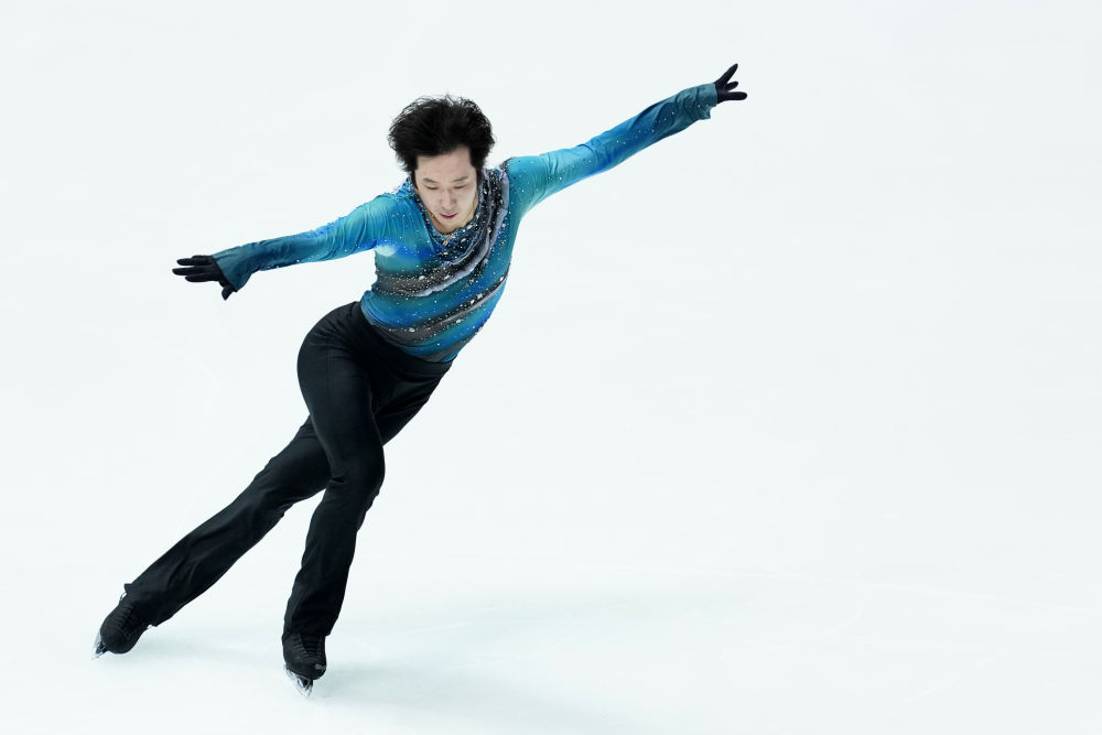11月7日，中國選手金博洋在男子單人滑短節目比賽中。他以83.92分的成績位列第四名。新華社記者 賈浩成 攝