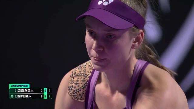 莱巴金娜横扫萨巴伦卡首夺WTA总决赛冠军