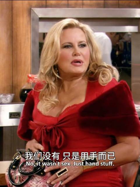 “吃瓜根本就停不下来，像极了误入瓜田的猹！” 连环爆瓜哈哈哈