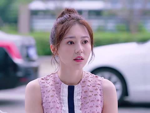 空姐闪婚富二代遭婆婆嫌弃