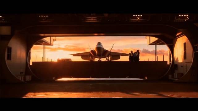 福建舰高燃大片来袭，中国版壮志凌云！