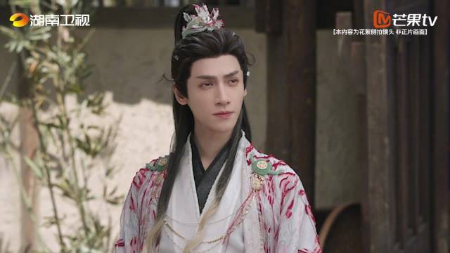 水龙吟片场花絮曝光，罗云熙方逸伦重工戏服演绎对峙戏份