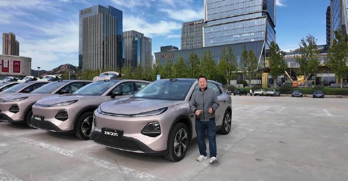 开长安启源全新Q05青岛至重庆，天枢智能激光版高速全程不接管