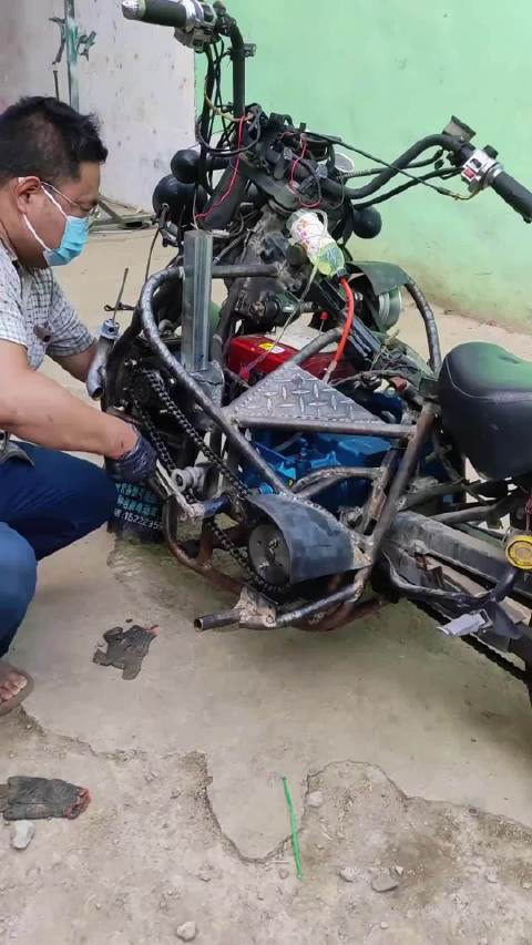 骑这摩托，到老丈人家能先动筷不