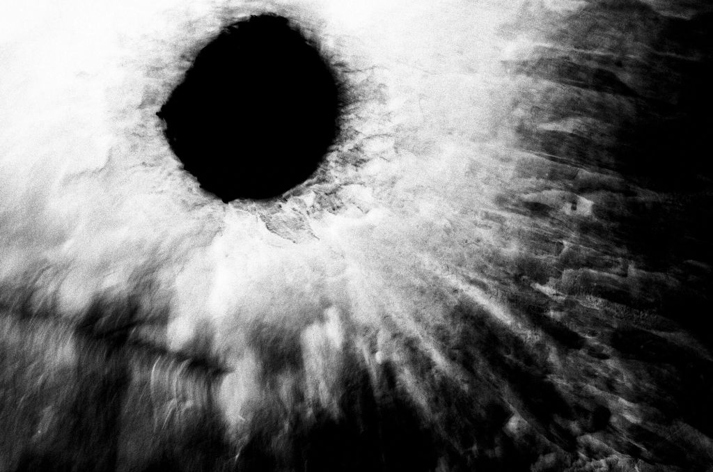 《妄境》（Dysnomia）系列之一，亚历山大·杜佩隆作品