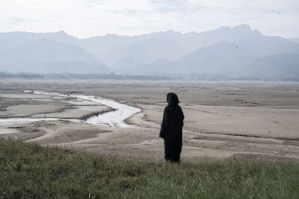 刘鹏《2050：地球漫游》系列之一。“磨砺与重塑——第三届广西影像作品展暨青年摄影师联展”作品之一