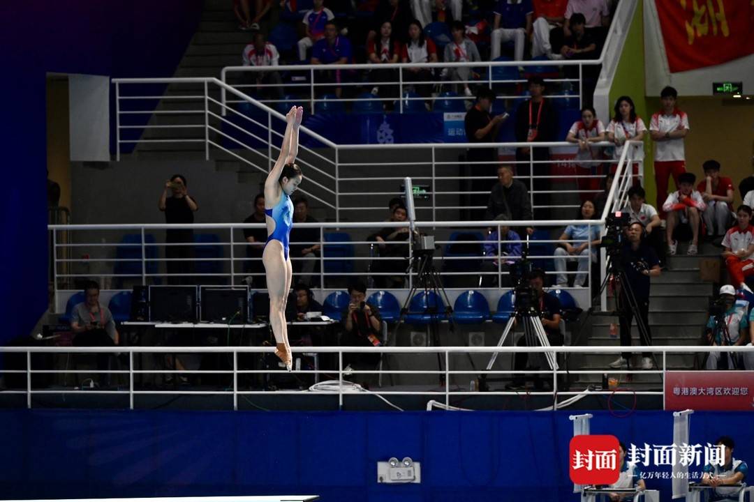 击败奥运冠军陈艺文 四川选手陈佳三米板获得银牌