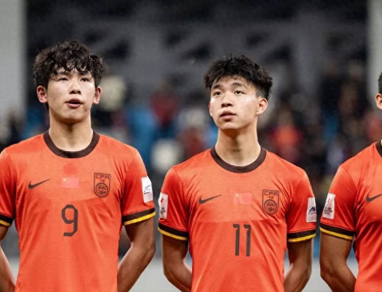 U22国足遭重大打击！王钰栋退赛+后防核心赛季报销，邵佳一失良机