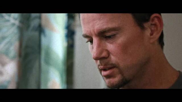 查宁·塔图姆新片《屋顶人》上线，改编自麦当劳大盗真实事件