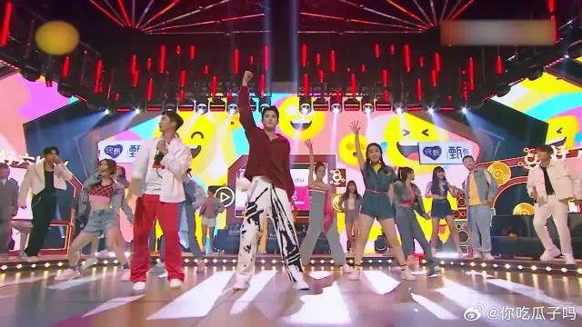 汪东城檀健次同台唱跳《I LOVE YOU》，梦回追光舞台