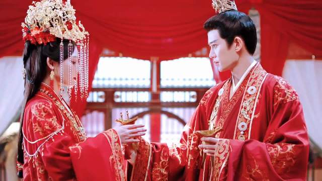 皇帝深陷爱恨漩涡与心腹斗争步步惊心