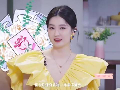 乔欣淡圈后四处旅游美容，享受惬意生活