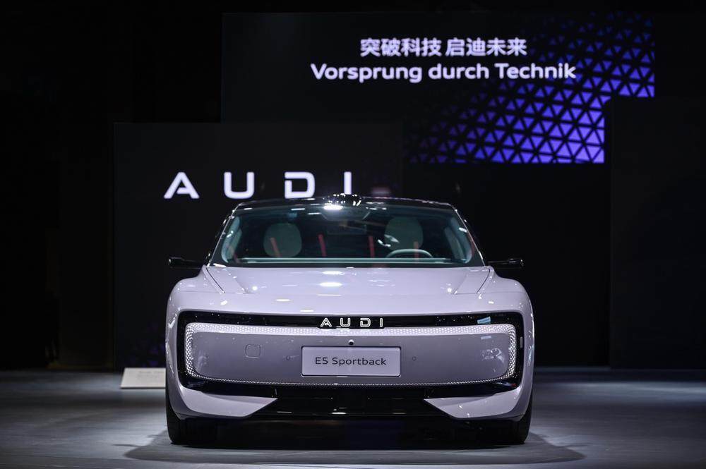 纯电瓦罐来袭！奥迪E5 Sportback开启电动豪华新篇章