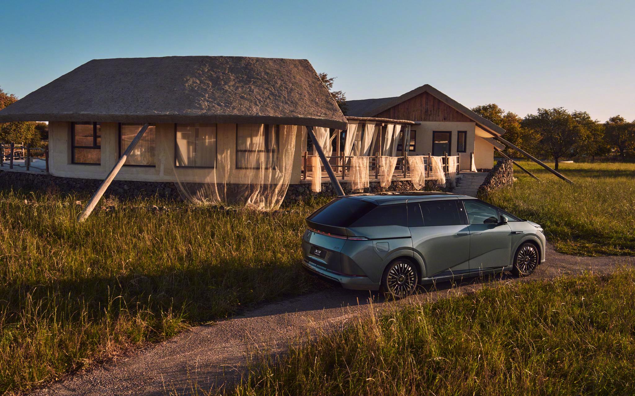 小鹏汽车护航微博竞燃之夜，X9与P7展现智慧出行