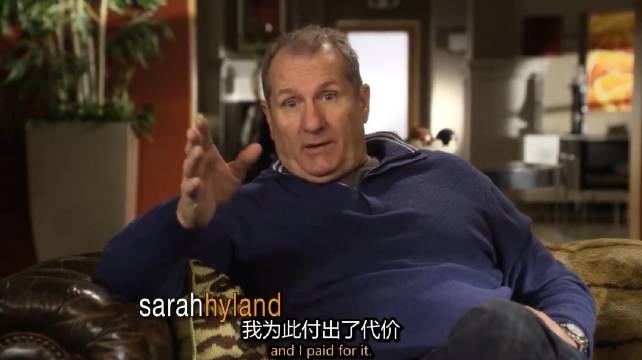 歌洛莉亚这么好看的人，唱歌怎么会这么难听！哈哈哈