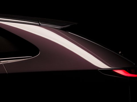 央视“第一发布”牵手长安马自达，EZ-60让全球见证质电魅力