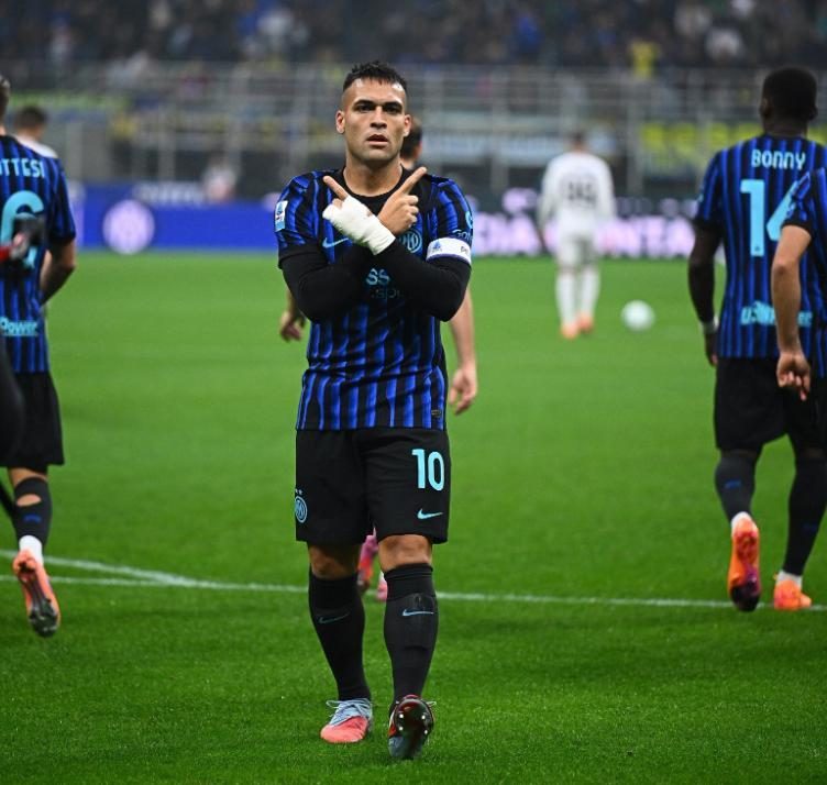 意甲领头羊易主！劳塔罗破球荒比肩队史三大传奇，国米2-0拉齐奥