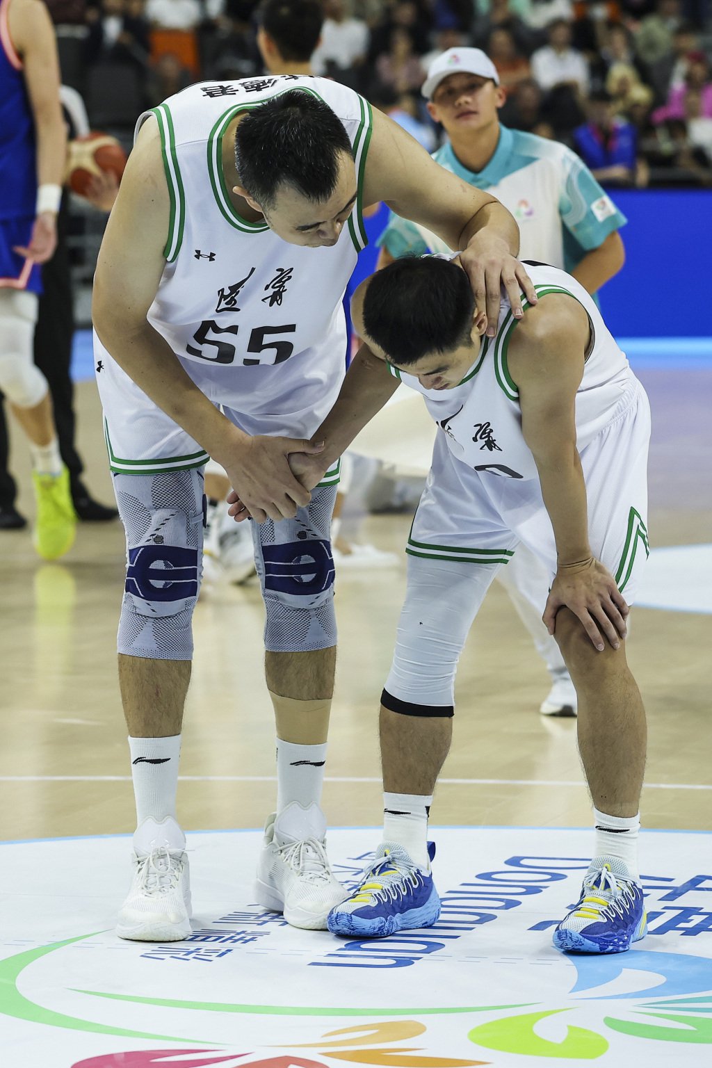 韩德君如今是辽宁篮球的精神领袖。