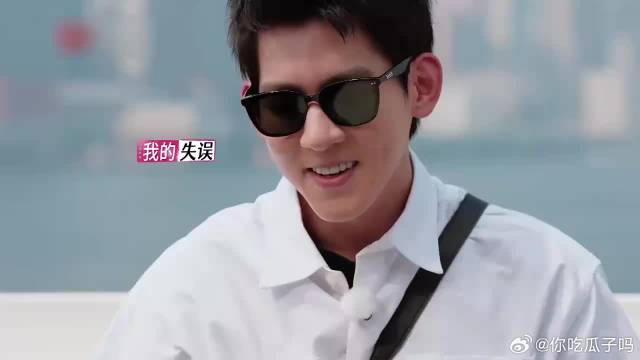 吴君如在公园选墓地，说出原因笑疯刘嘉玲，太有包袱