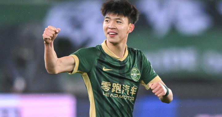 王钰栋留洋第1步！签约欧洲经纪公司，半年态度巨变，已收到邀请