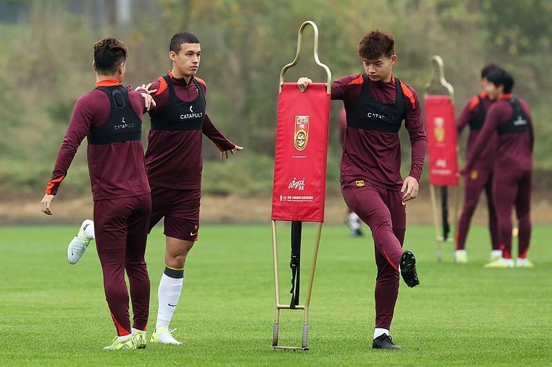 U22国足全运球员归队，王钰栋彭啸李新翔伤缺熊猫杯，战韩国死守