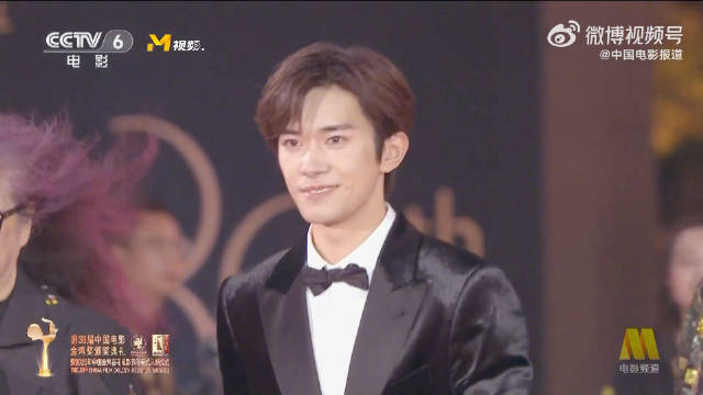 易烊千玺蒋勤勤携《小小的我》亮相金鸡奖，获5项提名