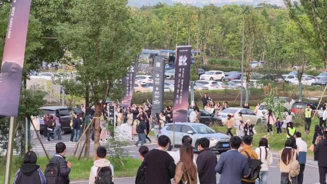 今晚奇瑞风云 A9L 光辉版上市，杨紫来现场了，感受一把追星的感觉