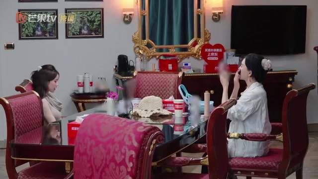 陈数丝路电影节展专业底气，花少旅程显通透担当