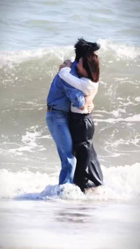 贾静雯陈靖可新剧上演成年人利益情感狩猎