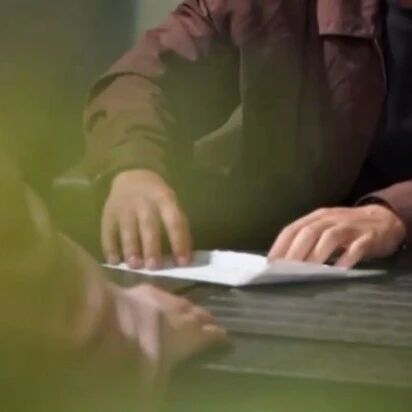 丈夫猝死，婆婆绝情不认媳孙，几年后婆婆病逝，遗产竟被她“未婚夫”转走……