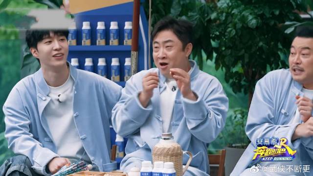 乔杉被姚译添记恨？被当面扔哑铃“恐吓”，吓坏：是我态度不好吗